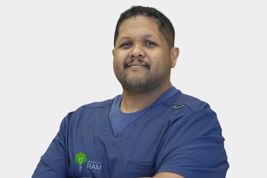 د. منذر محمود