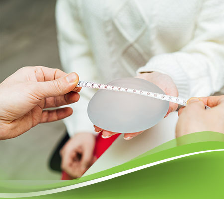 عملية تكبير الثدي بالسيليكون