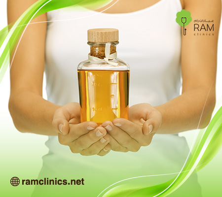 وضع-زيت-الزيتون-على-السرة