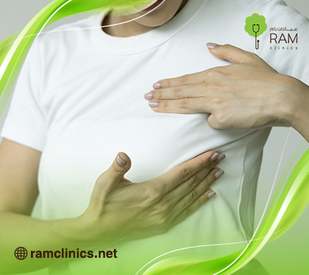 اسباب-الكيس-الدهني-في-الثدي